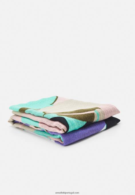 mulheres cachecol azul F4BZ0D2829 Anna Field