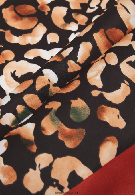 mulheres lençol marrom F4BZ0D2844 Anna Field