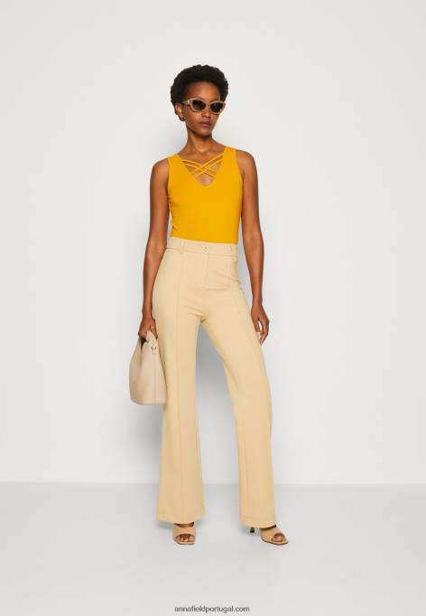 mulheres topo amarelo escuro F4BZ0D461 Anna Field