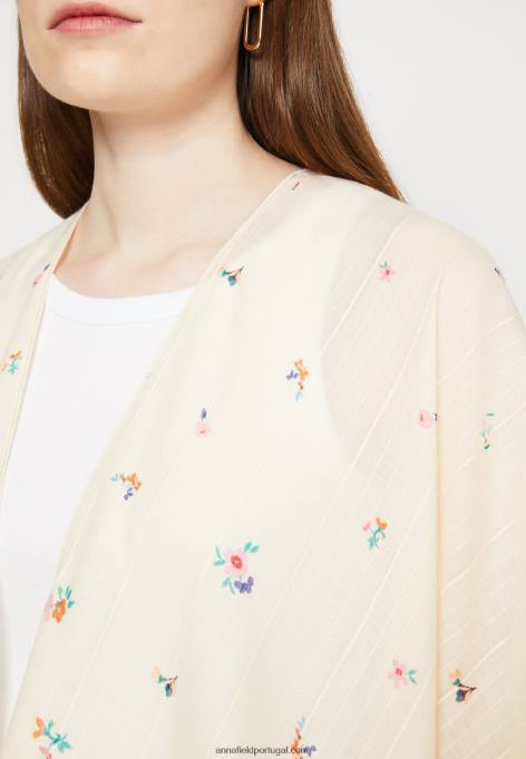 mulheres capa amarela F4BZ0D724 Anna Field