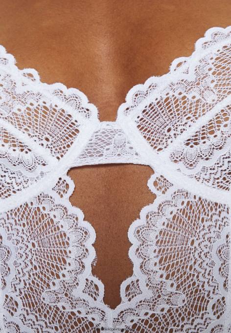 mulheres corpo branco F4BZ0D1017 Anna Field