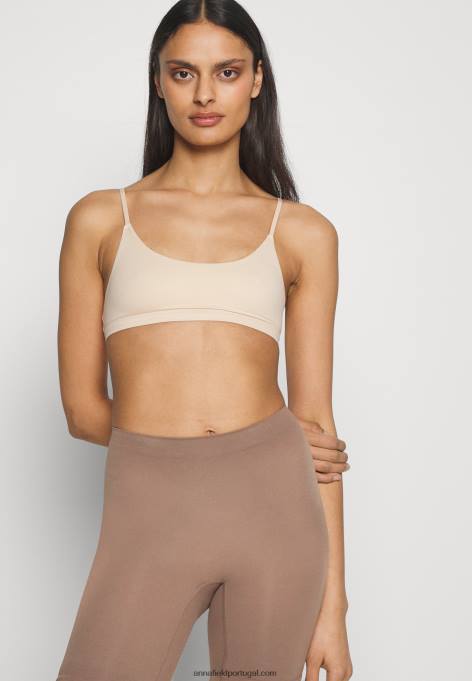 mulheres modelador bronzeado F4BZ0D1032 Anna Field