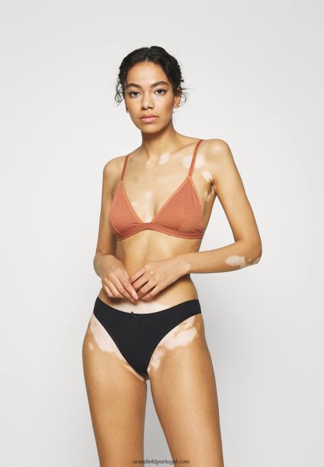 mulheres tanga georgina 7pp tanga tanga preta F4BZ0D977 Anna Field