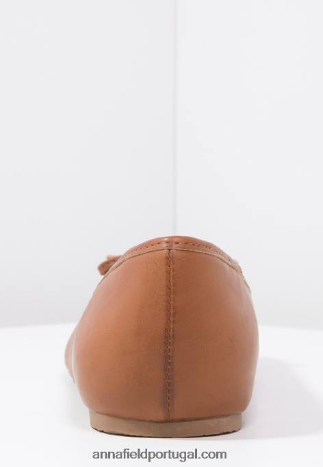 mulheres bombas de balé conhaque F4BZ0D2088 Anna Field