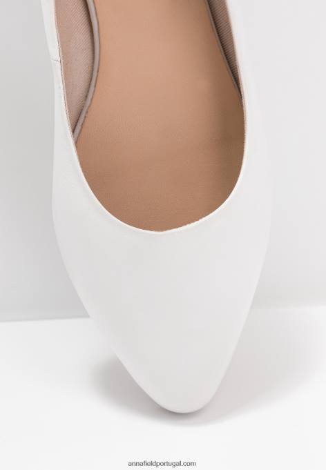 mulheres bombas de balé de couro branco F4BZ0D2072 Anna Field