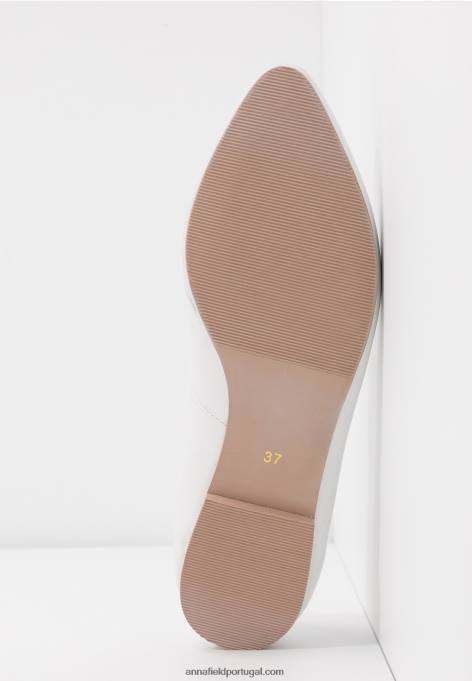 mulheres bombas de balé de couro branco F4BZ0D2072 Anna Field