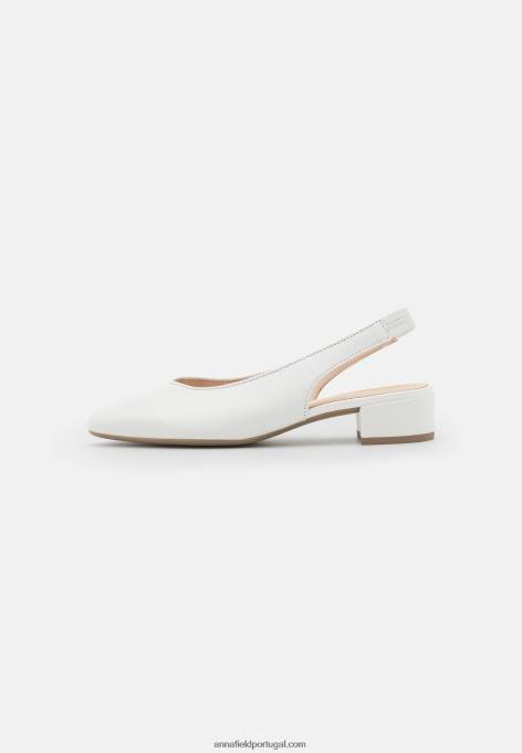 mulheres saltos clássicos weiss F4BZ0D1712 Anna Field