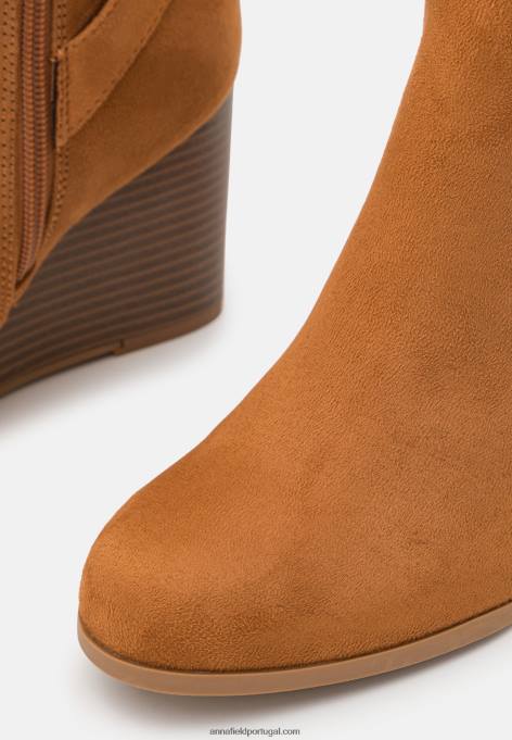 mulheres botas de cunha conhaque F4BZ0D2252 Anna Field