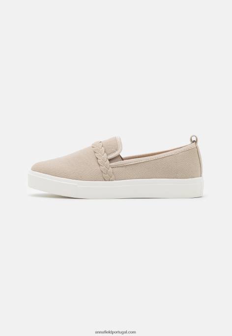 mulheres areia deslizante F4BZ0D1177 Anna Field