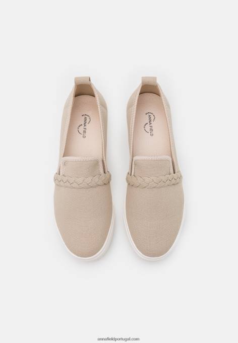 mulheres areia deslizante F4BZ0D1177 Anna Field